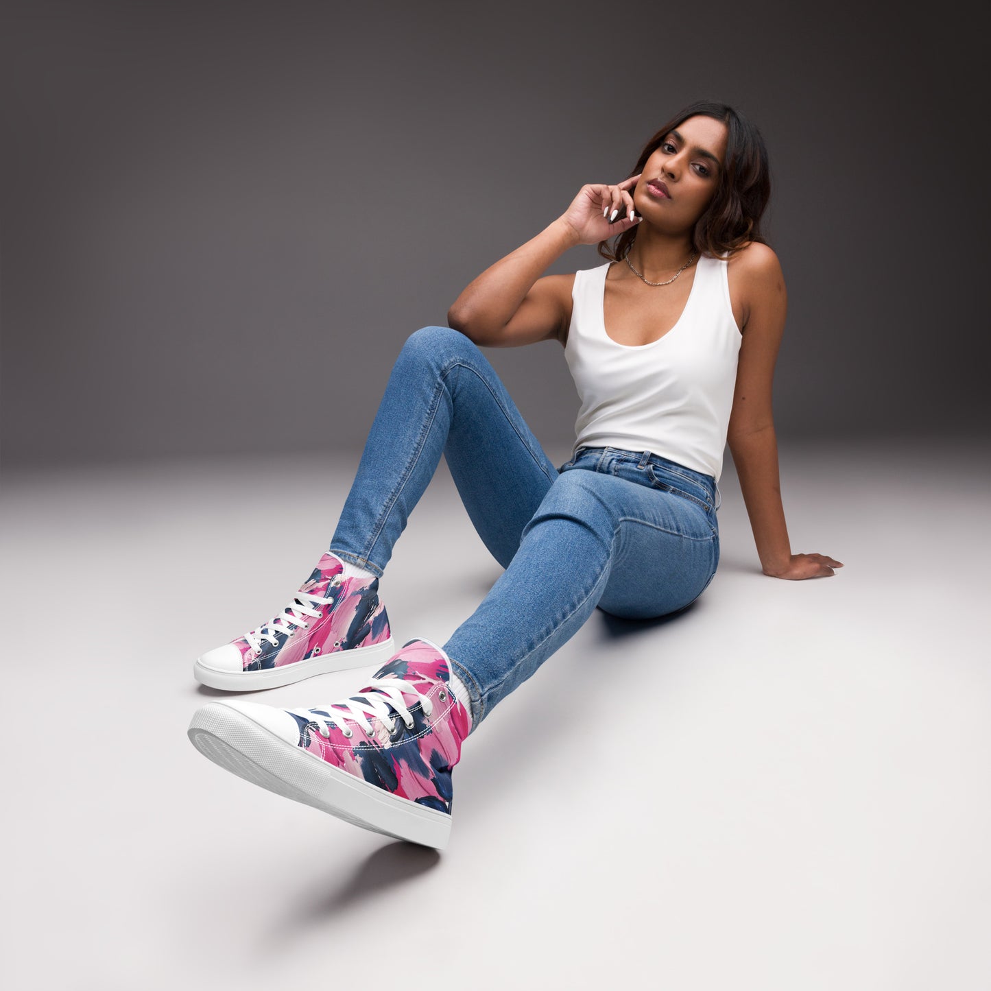 HEART PINK - Women’s high top canvas shoes